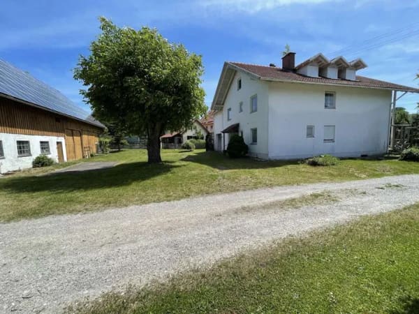 Immobilie in Breitenbrunn - Wohntraum auf großem Grundstück in Bedernau - Bild 3