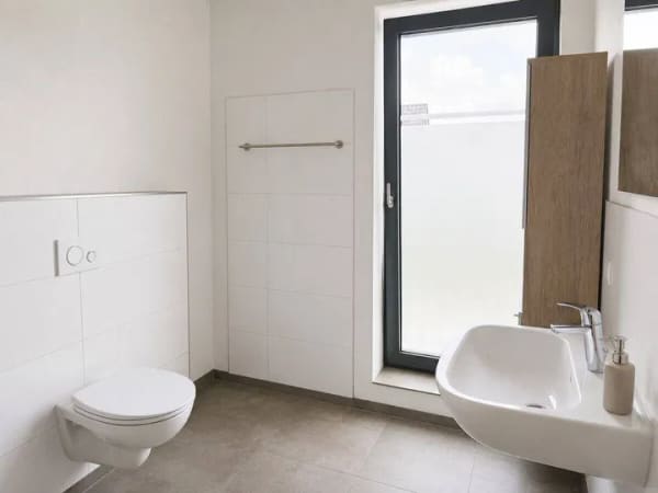 Immobilie in Hoogstede - Moderne Dachgeschosswohnung mit Stellplatz und Dachterrasse - Bild 2