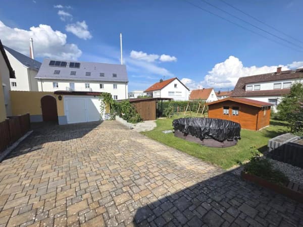 Immobilie in Mitterteich - Sofort bezugsfreies Einfamilienhaus mit großem Garten in Mitterteich - Bild 1