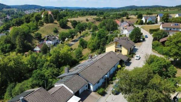 Immobilie in Beratzhausen - Exklusives Wohnhaus im Bungalow-Stil in begehrter Lage  - Bild 0