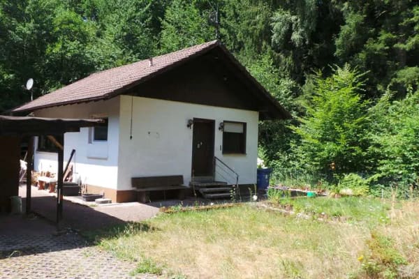 Immobilie in Trippstadt - Ihr privates Refugium/Wochenendhaus im Pfälzerwald - Natur pur & Idylle erleben - Bild 0