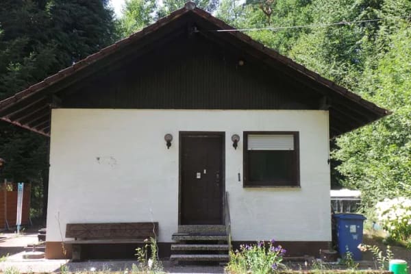 Immobilie in Trippstadt - Ihr privates Refugium/Wochenendhaus im Pfälzerwald - Natur pur & Idylle erleben - Bild 1