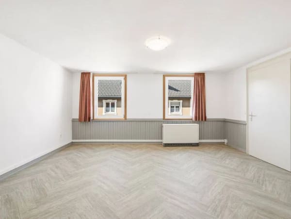 Immobilie in Lindenberg im Allgäu - Mitten in Lindenberg: Charmantes Wohn- und Geschäftshaus - Bild 1