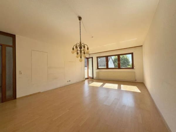 Immobilie in Freiberg am Neckar - Raumwunder! 4,5-Zimmer-Wohnung in Freiberg am Neckar - Bild 1