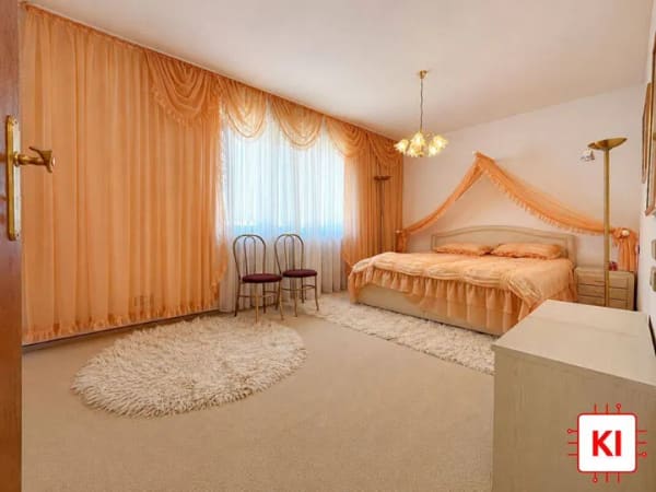 Immobilie in Donauwörth - Rohdiamant: Großzügiger Bungalow mit außergewöhnlichem Ausbaupotenzial - Bild 4