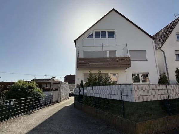 Immobilie in Friedberg (Hessen) - Mehrfamilienhaus mit 3 Wohneinheiten in Bruchenbrücken! - Bild 1