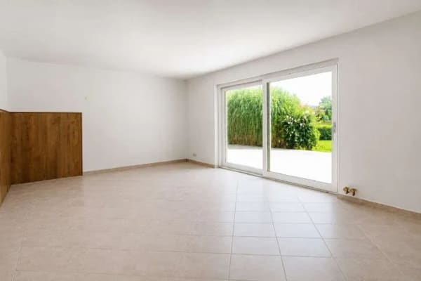 Immobilie in Bruckmühl - Gartenliebhaber aufgepasst! 4-Zimmer Erdgeschosswohnung mit Bergblick in Bruckmühl - Bild 1
