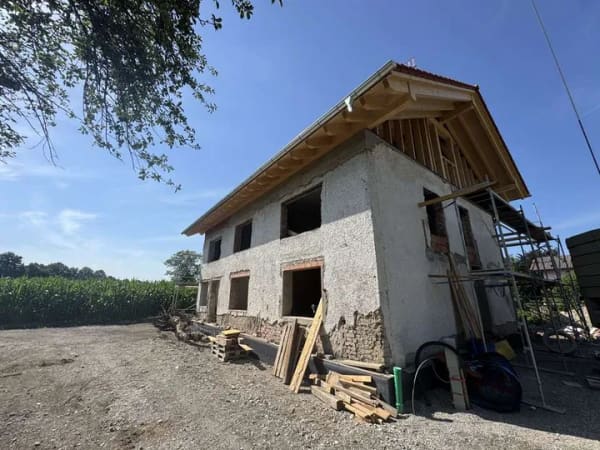 Immobilie in Kolbermoor - Altbestand in Sanierung mit grossem Grundstück - Bild 2