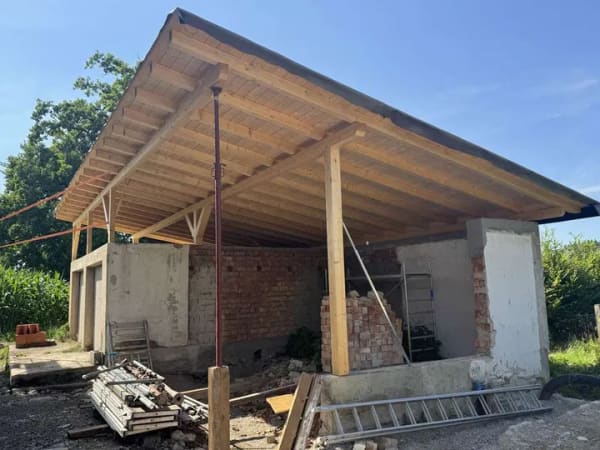 Immobilie in Kolbermoor - Altbestand in Sanierung mit grossem Grundstück - Bild 3