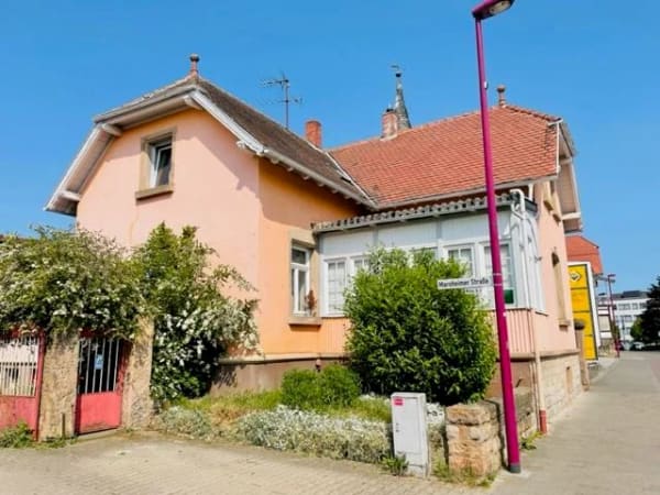 Immobilie in Kirchheimbolanden - EUPORA® Immobilien: -RESERVIERT- "Türmchenhaus mit Flair" in Kirchheimbolanden. - Bild 1