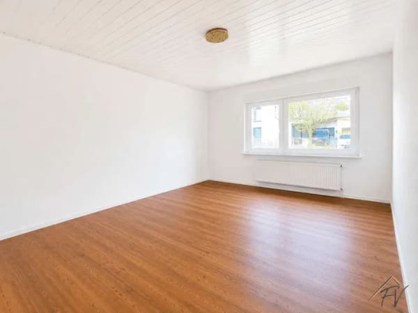 Immobilie in Sulzbach - Stadthaus mit 7 Zimmer - Bild 4