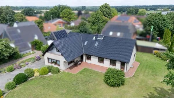 Immobilie in Dassendorf - Gepflegtes Einfamilienhaus mit Traumgrundstück und vielen Optionen in Dassendorf - Bild 2