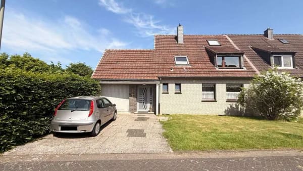 Immobilie in Hünxe - Ihr neues Zuhause in Hünxe-Bruckhausen – Doppelhaushälfte mit 627 m² Grundstück - Bild 0