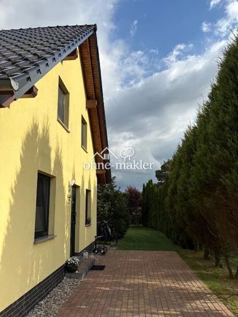 Immobilie in Sauzin - Nur wenige Schritte zum Wasser – Zwei Wohnungen oder ein Zuhause mit vielen Möglichkeiten - Bild 3