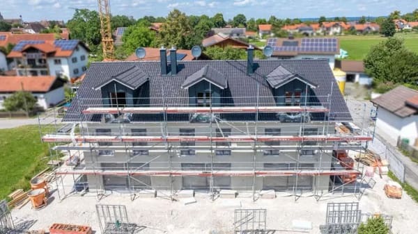 Immobilie in Polling - Wohnen mit Stil – Neubau Reihenhäuser mit hochwertiger Ausstattung und Gestaltungsmöglichkeiten - Bild 1