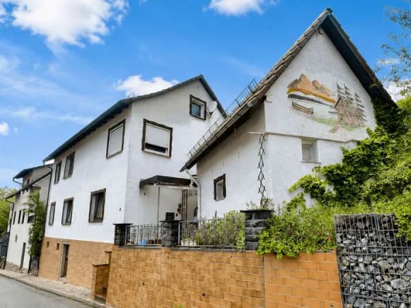 Immobilie in Lautertal - Sanierungsbedürftiges Einfamilienhaus mit viel Gestaltungspotenzial in Lautertal (Odenwald) - Bild 1