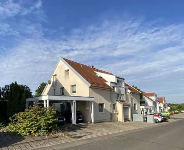 Immobilie in Nesse-Apfelstädt - 3-Zimmer Eigentumswohnung mit Blick auf die Drei Gleichen - Bild 0