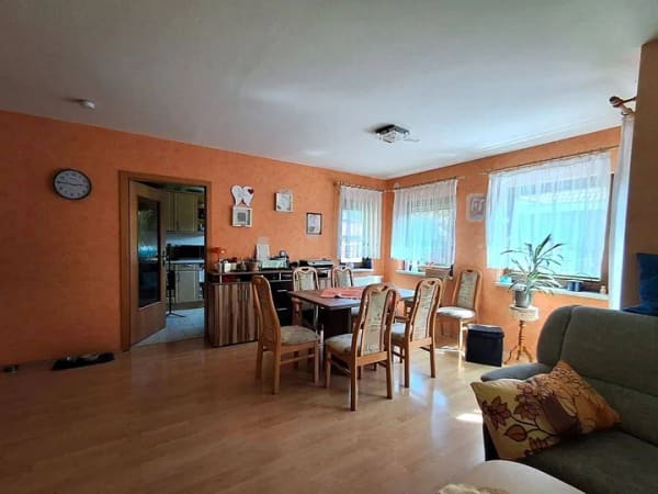 Immobilie in Stralsund - Schönes Einfamilienhaus mit Einliegerwohnung in Stralsund - ruhige Lage! - Bild 4
