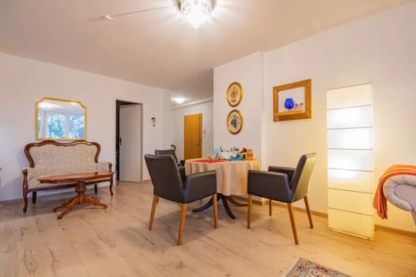 Immobilie in Waldshut-Tiengen - 2,5-Zimmer Wohnung mit Terrasse und Rheinblick in Waldshut-Tiengen - Bild 2