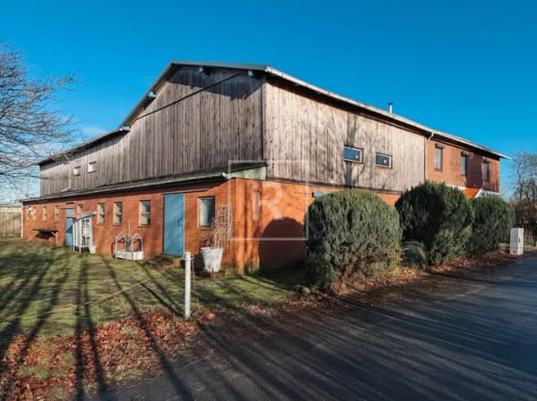 Immobilie in Steenfeld - Ärmel hoch und anpacken! Resthof in Steenfeld wartet auf neue Besitzer - Bild 2