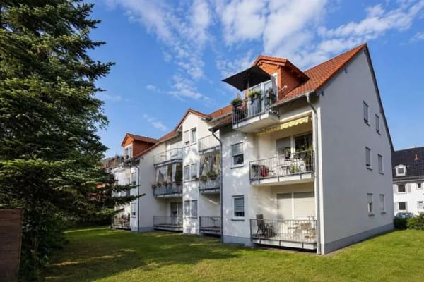 Immobilie in Guntersblum - Gepflegte 3-Zimmer-Dachgeschosswohnung mit Westbalkon, Stellplatz und zuverlässigem Mietverhältnis - Bild 0