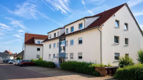 Immobilie in Guntersblum - Gepflegte 3-Zimmer-Dachgeschosswohnung mit Westbalkon, Stellplatz und zuverlässigem Mietverhältnis - Bild 1