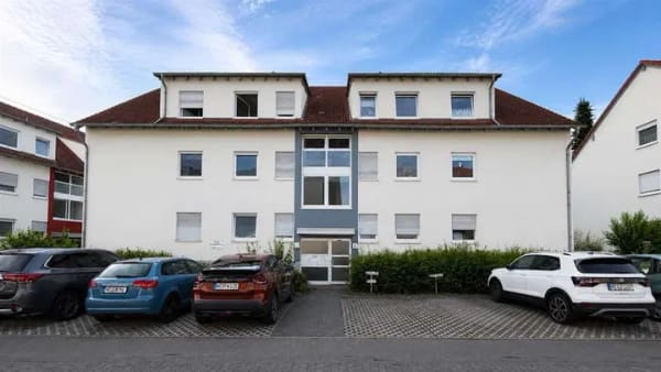 Immobilie in Guntersblum - Gepflegte 3-Zimmer-Dachgeschosswohnung mit Westbalkon, Stellplatz und zuverlässigem Mietverhältnis - Bild 2