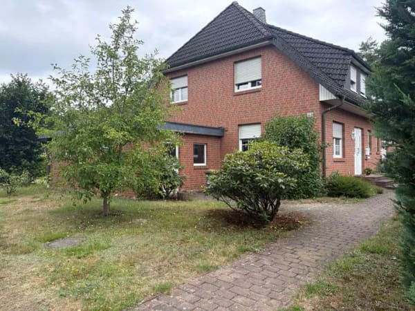 Immobilie in Faßberg - Schönes Doppelhaus in ruhiger Lage - Bild 1