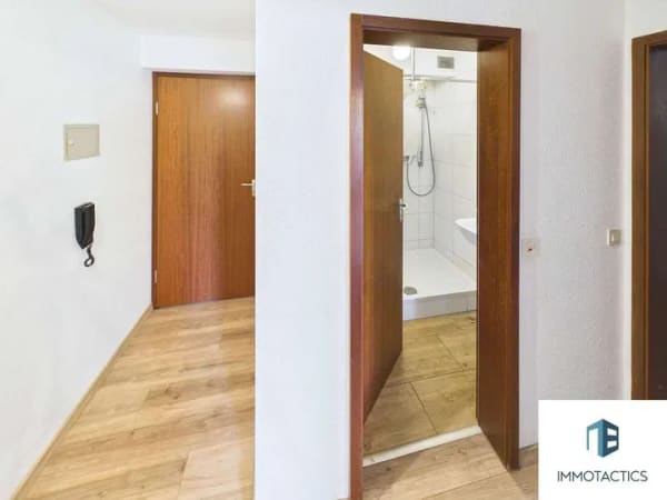 Immobilie in Ober-Olm - Vermietete Souterrainwohnung mit Einbauküche & Stellplatz - ideale Kapitalanlage oder Eigennutzung - Bild 2