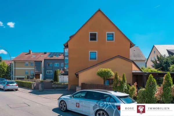 Immobilie in Fellbach - Vermietetes Dreifamilienhaus mit großem Garten in begehrter Lage von Fellbach - Bild 1