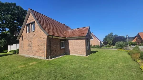 Immobilie in Bredenbek - Einfamilienhaus freistehend in Bredenbek - Bild 1