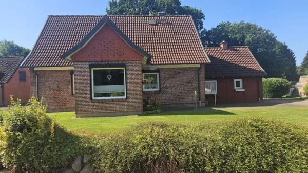 Immobilie in Bredenbek - Einfamilienhaus freistehend in Bredenbek - Bild 2