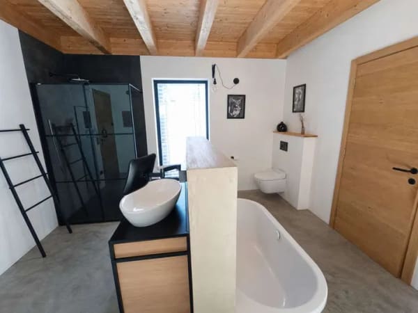 Immobilie in Außernzell - Architektenhaus mit Pool, Einliegerwohnung und KfW-40-Plus-Standard - Bild 3