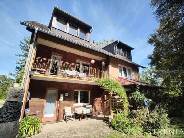 Immobilie in Flomborn - Idyllisches, weitläufiges Anwesen mit Charakter | Großes Wohnhaus mit Nebengebäude - Bild 4