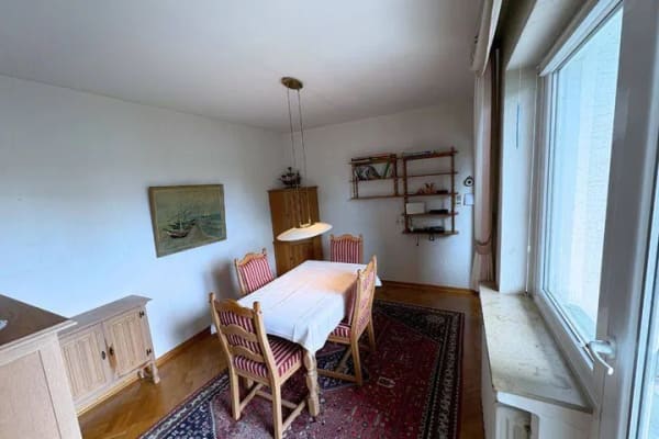 Immobilie in Steinheim - Großzügiges Zweifamilienhaus mit vermieteter Wohneinheit - Bild 2