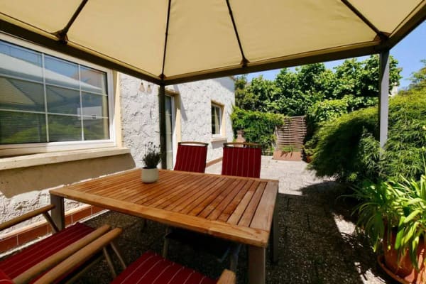 Immobilie in Taunusstein - Stilvolles Altbauhaus mit großem Garten - Viel Platz für Familie und Beruf - Bild 4