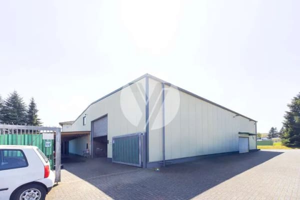 Immobilie in Hetzerath - Wohnhaus mit Gewerbehalle // Wohnen und Arbeiten in Hetzerath  // Ihr neues Projekt - Bild 4