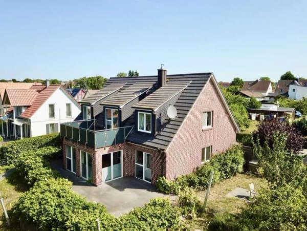 Immobilie in Rerik - Gepflegtes Anwesen am Salzhaff! Haupthaus & Zweitgebäude im gleichen Charme. Ca. 272m² Wfl. und 1.35 - Bild 1