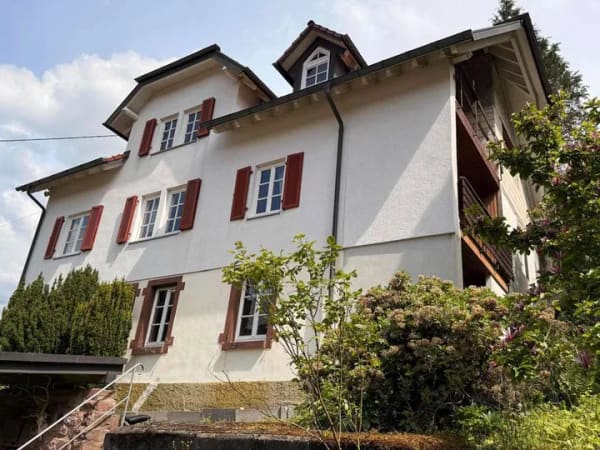 Immobilie in Schiltach - Über den Dächern der Altstadt von Schiltach – Mehrfamilienhaus mit Charme und Potenzial - Bild 1