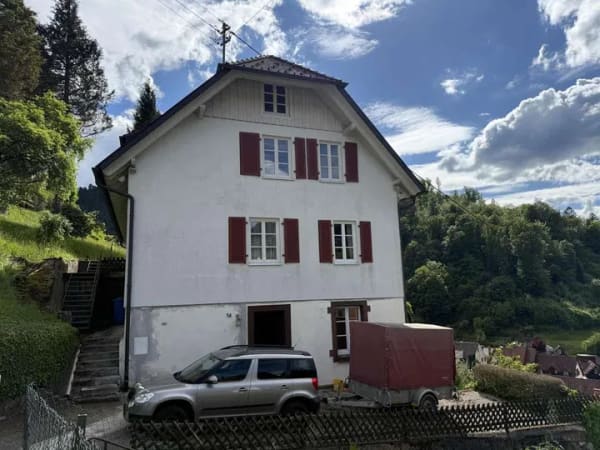 Immobilie in Schiltach - Über den Dächern der Altstadt von Schiltach – Mehrfamilienhaus mit Charme und Potenzial - Bild 2