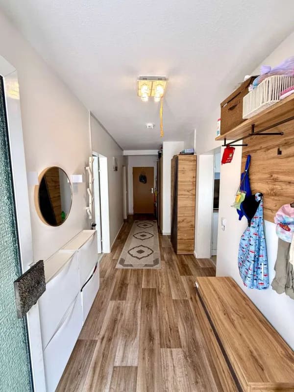 Immobilie in Neuenrade - Modernisierte 3-Zimmer-Wohnung mit Einbauküche, Balkon & stufenlosem Eingang! - Bild 1