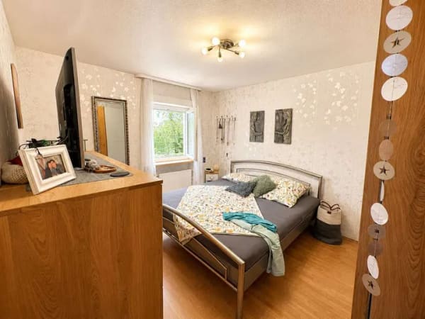 Immobilie in Groß-Bieberau - Tolles Mehrfamilienhaus mit 3 WE und riesiger Terrasse und Doppelgarage! - Bild 2