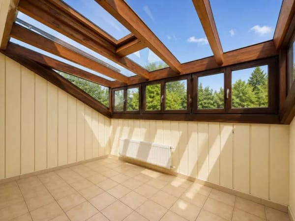 Immobilie in Ellhofen - Mehrfamilienhaus mit großem Garten, 3 Garagen & Entwicklungspotenzial in Ellhofen - Bild 4