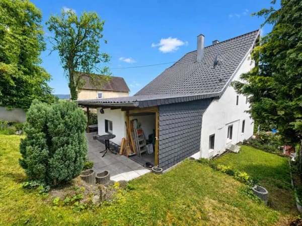 Immobilie in Brackenheim - Modernisiertes Einfamilienhaus mit Ausbaupotential und schönem Garten in Brackenheim-Stockheim - Bild 0