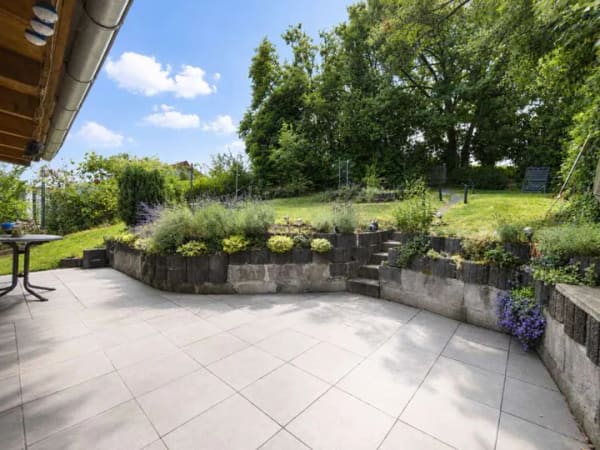 Immobilie in Brackenheim - Modernisiertes Einfamilienhaus mit Ausbaupotential und schönem Garten in Brackenheim-Stockheim - Bild 2