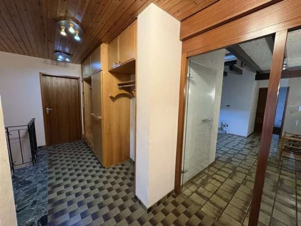 Immobilie in Ilshofen - Großzügiges Familiendomizil mit viel Entfaltungsraum in beliebter Lage von Ilshofen - Bild 2