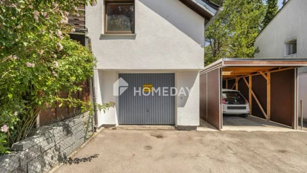 Immobilie in Gröbenzell - Viel Raum für Ihre Ideen: Fünf-Zimmer-Wohnung mit Loggia, Garage und Gartenanteil in Gröbenzell - Bild 2