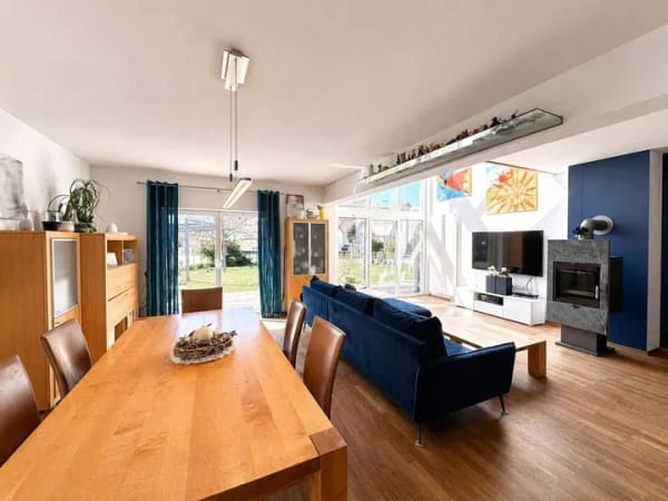 Immobilie in Mering - Energieeffizienter Wohntraum mit Stil & Funktion - Einliegerwohnung, zwei Garagenplätze, Wallbox! - Bild 3