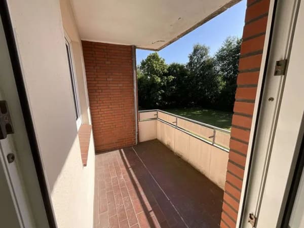 Immobilie in Nortorf - Helle 2-Zimmer-Eigentumswohnung mit Loggia und Garage in ruhiger Lage von Nortorf - Bild 2