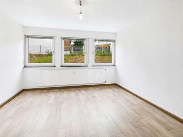 Immobilie in Marbach am Neckar - Schillernde Aussichten für Kapitalanleger: vermietete 2-Zimmer-Einheit in der Schillerstadt! - Bild 2